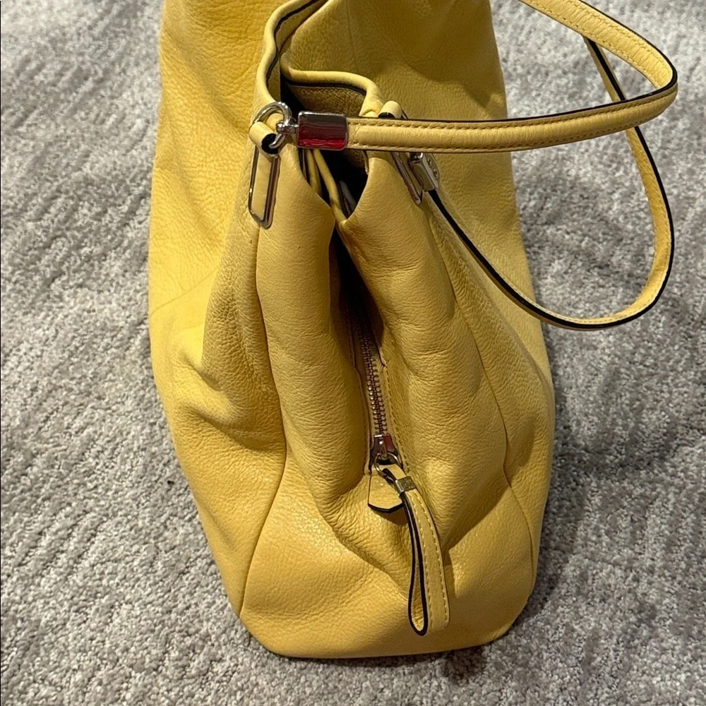 Coach Vintage Madison Phoebe Butter Yellow Leather Shoulder Tote Bag Boho